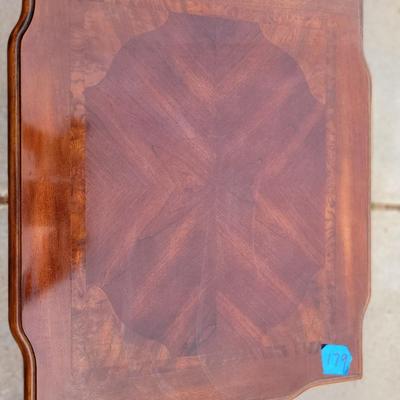 Beautiful mid century end table