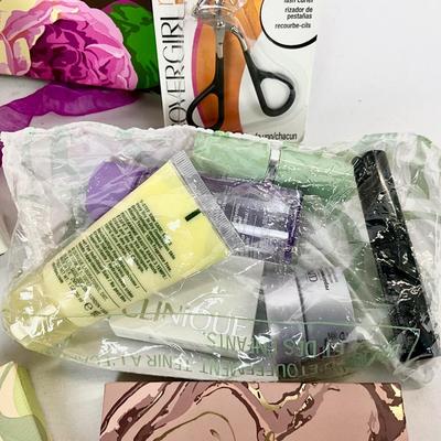 Lot 444 Clinique Sephora Cover Girl Cosmetic Lot