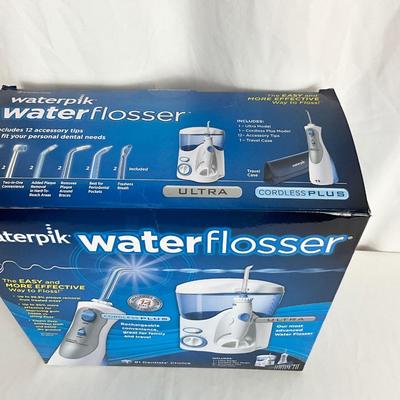 Lot B 446 Waterpik Water Flosser & Dental Tool Lot