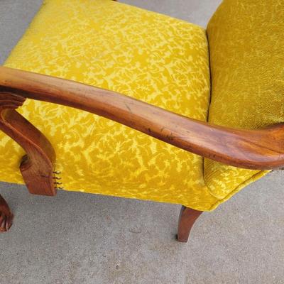 Mid century side chaiir