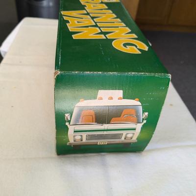 VTG 1978 Hess Training Van Light-Up Amerada Hess Co NEW NOS