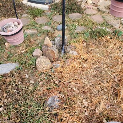 Iron plant holder