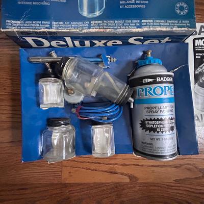 Badger and Central Airbrush Kits (LR-BB)