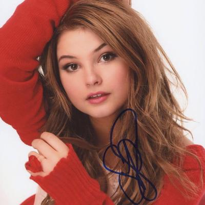 Stefanie Scott signed photo