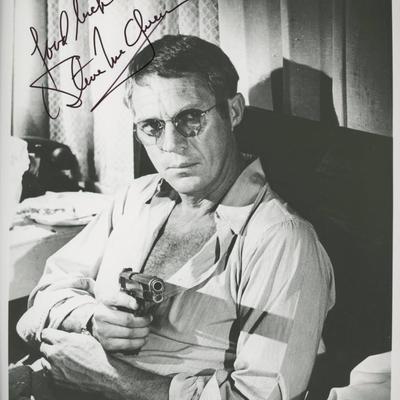 Steve McQueen signed movie photo. 