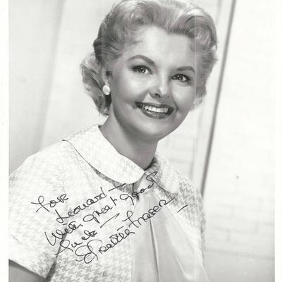 Elisabeth Fraser Signed Photo