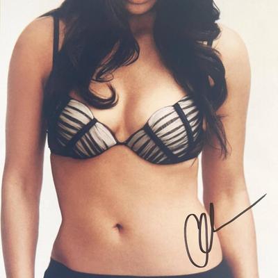 X Men Olivia Munn signed photo