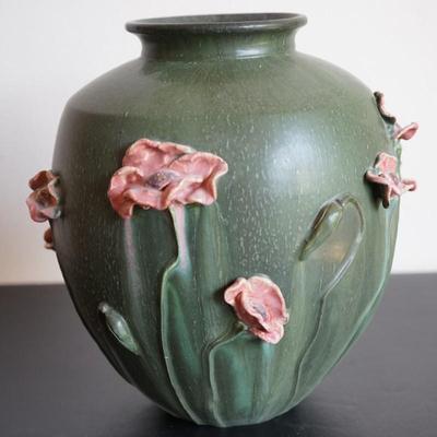 DOOR STUDIO POTTERY VASE 13" POT.
