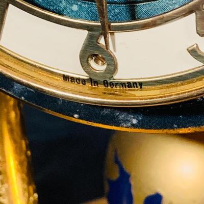 LOT 38: Vintage Kaiser Universe 400-Day Clock and Rhythm Around the World Clock Made In Japan