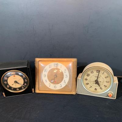 LOT 42: Collection of Three(3) Electric Alarm Clocks by Seth Thomas and Telecron