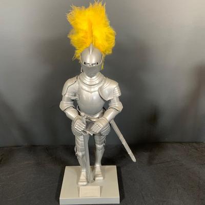 LOT:40: Set of Four (4) Aurora Knights In Armor Models Dated 1958