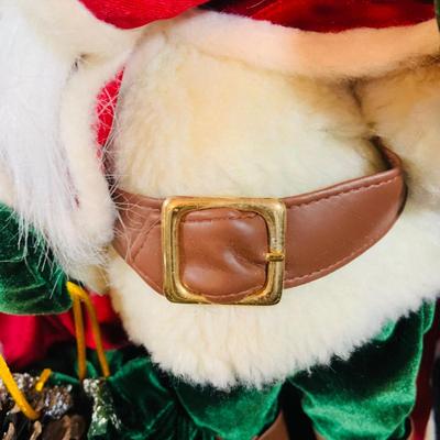 LOT Large Annalee Santa and Mrs Claus Dolls Dated 2004