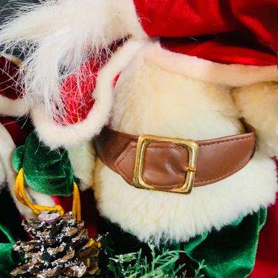 LOT Large Annalee Santa and Mrs Claus Dolls Dated 2004