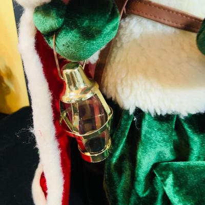 LOT Large Annalee Santa and Mrs Claus Dolls Dated 2004