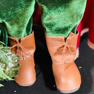 LOT Large Annalee Santa and Mrs Claus Dolls Dated 2004