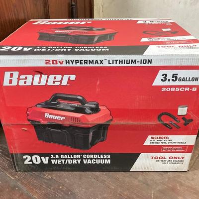 LOT 55: Bauer 3.5 Gallon Cordless Wet / Dry Vacuum with 20v Battery (New in Package)