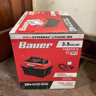 LOT 55: Bauer 3.5 Gallon Cordless Wet / Dry Vacuum with 20v Battery (New in Package)