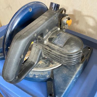 LOT 71: Global Machinery Company (GMC) Compound Miter Saw MS190UL with Extra DeWalt Blade