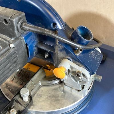 LOT 71: Global Machinery Company (GMC) Compound Miter Saw MS190UL with Extra DeWalt Blade