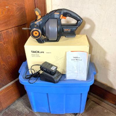 LOT 74: Tack Life Power Drain Cleaner Model HGDDC1A