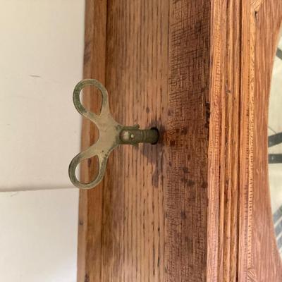 LOT 76: Vintage Seth Thomas Wall Clock with Key