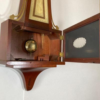 LOT 79: Vintage Seth Thomas Banjo Style Wall Clock #5611 with Key