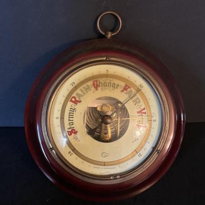 LOT 101: Seth Thomas Beehive Mantel Clock, Barigo Wood Wall Barometer, Germany & Atco Wood Wall Barometer, Germany