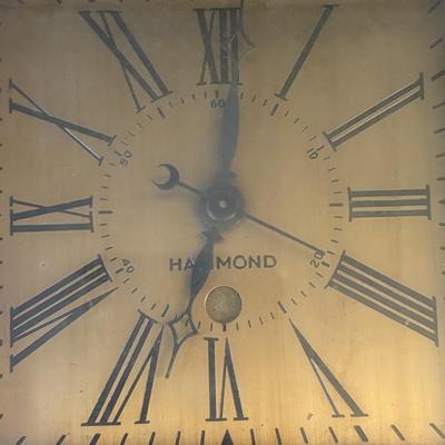 LOT 105: Electric Shelf Clock Collection: Sessions, Hammond, and Telechron