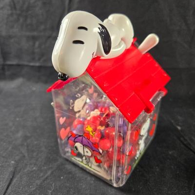 4 Snoopy Candy Container Toys