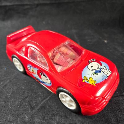 4 Snoopy Candy Container Toys