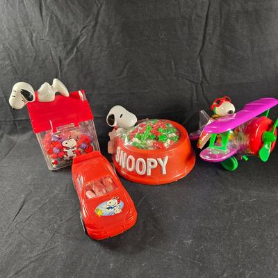 4 Snoopy Candy Container Toys