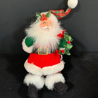 LOT 163: Annalee Holiday Dolls Featuring Lord & Taylor Exclusive 2004 Santa & Mrs Claus: Santa Claus Schoochie and More