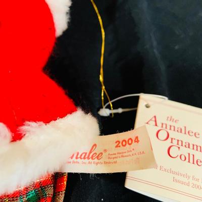 LOT 163: Annalee Holiday Dolls Featuring Lord & Taylor Exclusive 2004 Santa & Mrs Claus: Santa Claus Schoochie and More