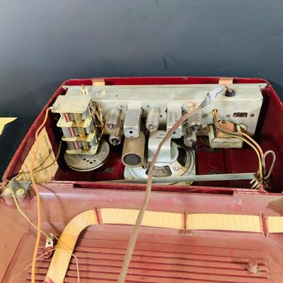 LOT 169: Set of Two (2) Vintage Electric Radios - Art Deco Fada Temple Radio and General Electric Model 164 Tube Radio