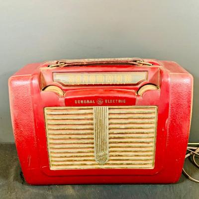 LOT 169: Set of Two (2) Vintage Electric Radios - Art Deco Fada Temple Radio and General Electric Model 164 Tube Radio