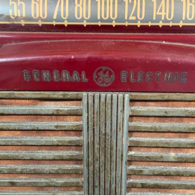 LOT 169: Set of Two (2) Vintage Electric Radios - Art Deco Fada Temple Radio and General Electric Model 164 Tube Radio