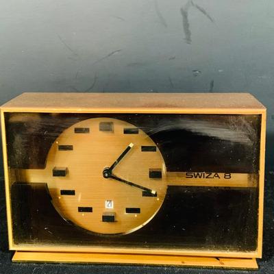 LOT 171: Collection of Art Deco Desk Clocks Including Kundo Mechanical Boxed Shaped Clock, Swiza 8 Alarm Clock, Empire State Building...