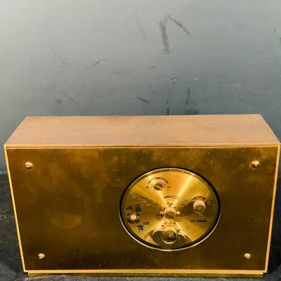 LOT 171: Collection of Art Deco Desk Clocks Including Kundo Mechanical Boxed Shaped Clock, Swiza 8 Alarm Clock, Empire State Building...