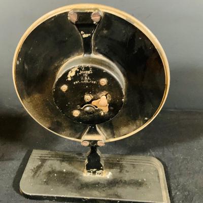 LOT 171: Collection of Art Deco Desk Clocks Including Kundo Mechanical Boxed Shaped Clock, Swiza 8 Alarm Clock, Empire State Building...