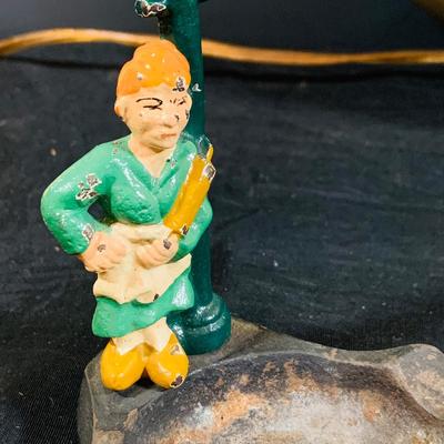 LOT 172: Schaefer Beer Atomic Clock/Light Budweiser and Schmid’s Beer Coasters, Cast iron Ashtray and More