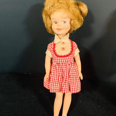 LOT 179: Collection of Vintage Fashion Dolls by Ideal and Deluxe Reading Corp