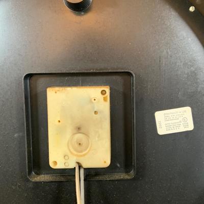 LOT 185: Vintage Seth Thomas Bubble Glass Large Wall Clock