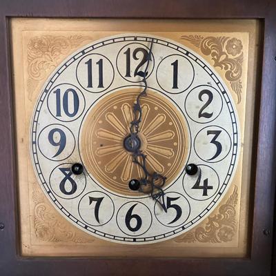LOT 250: Vintage Wooden Granddaughter Clock with Keys