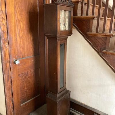 LOT 250: Vintage Wooden Granddaughter Clock with Keys