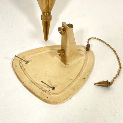 LOT 252: Vintage Schatz Elexacta Made in Germany Queen Anne Swinging Pendulum Wall Clock