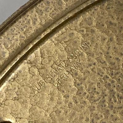 LOT 252: Vintage Schatz Elexacta Made in Germany Queen Anne Swinging Pendulum Wall Clock