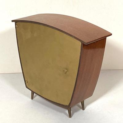 LOT 253: Mid-Century Modern Made in Germany Kundo Electronic Table / Desk Clock (Kieninger & Obergfell)
