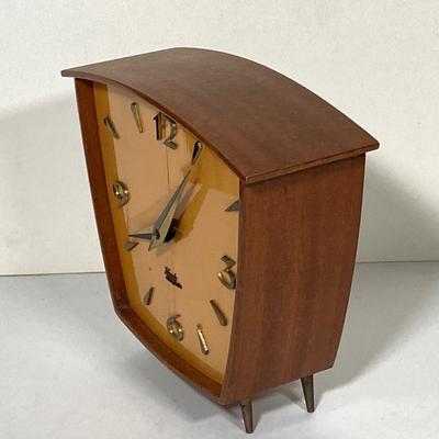 LOT 253: Mid-Century Modern Made in Germany Kundo Electronic Table / Desk Clock (Kieninger & Obergfell)