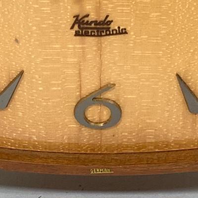 LOT 253: Mid-Century Modern Made in Germany Kundo Electronic Table / Desk Clock (Kieninger & Obergfell)