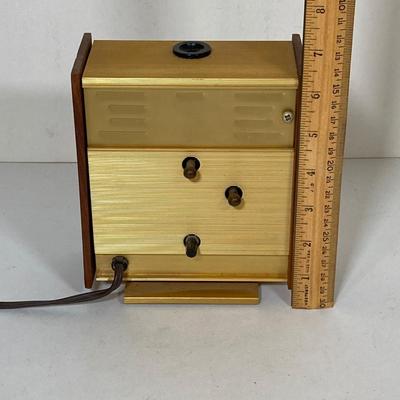 LOT 257: Pair of MCM Mantle / Table Clocks - Peter and More